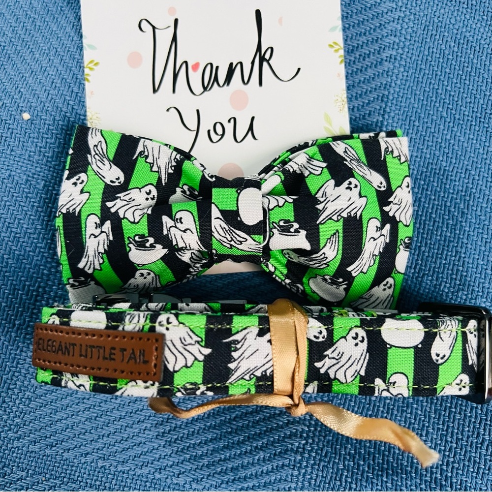 Green Ghost Dog Collar and Bow Tie Set:     size small